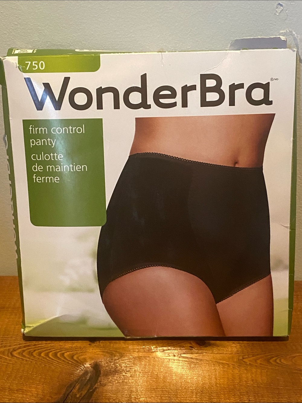 WonderBra Black Firm Control High-Waist Panty